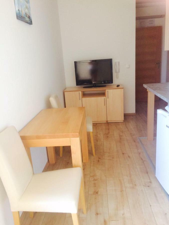 Apartmani "Grgic" Оміш Екстер'єр фото