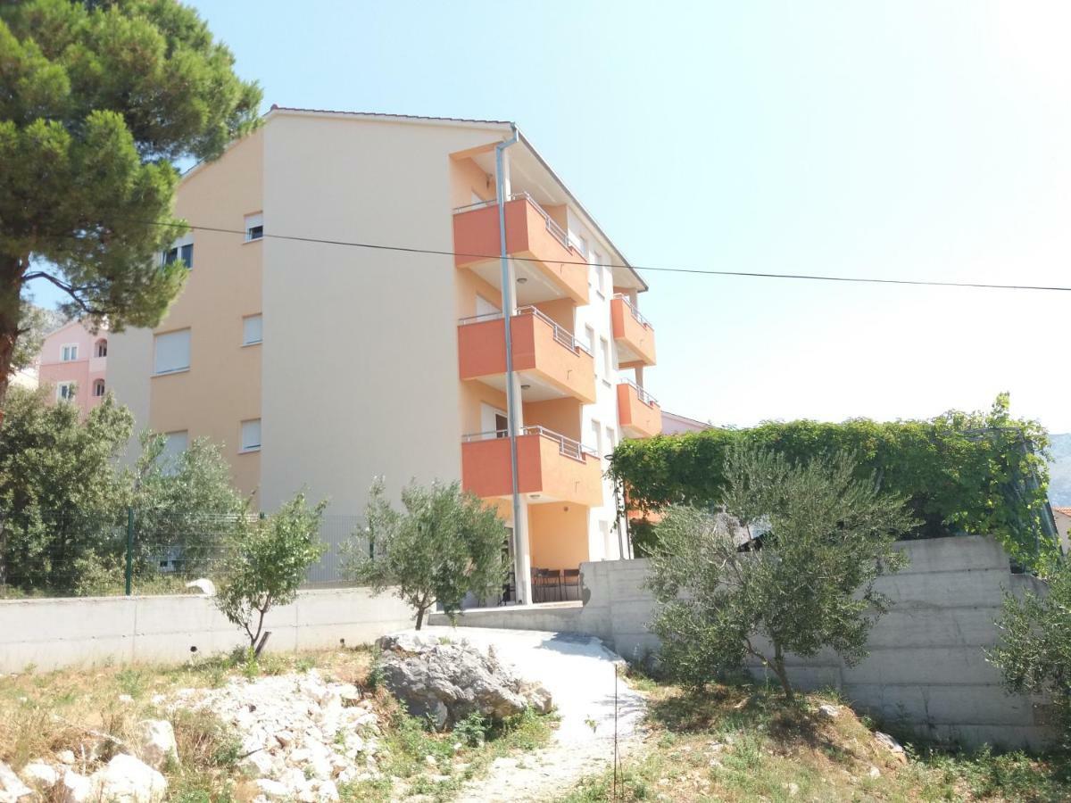 Apartmani "Grgic" Оміш Екстер'єр фото